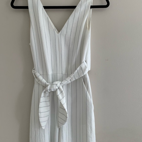 Wilfred Écoulement V Jumpsuit white navy pinstripe - Picture 4 of 11